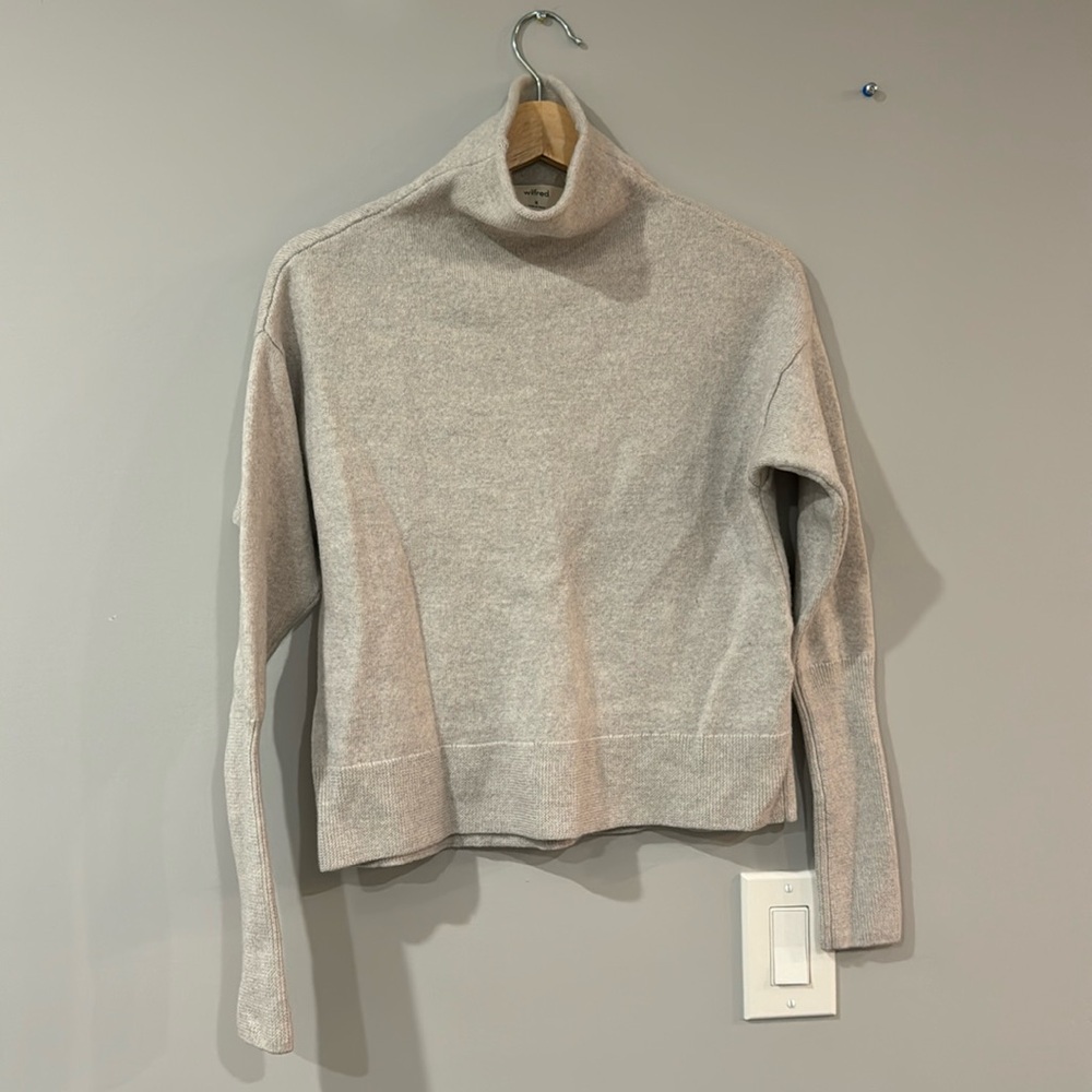 Wilfred merino wool sweater size M